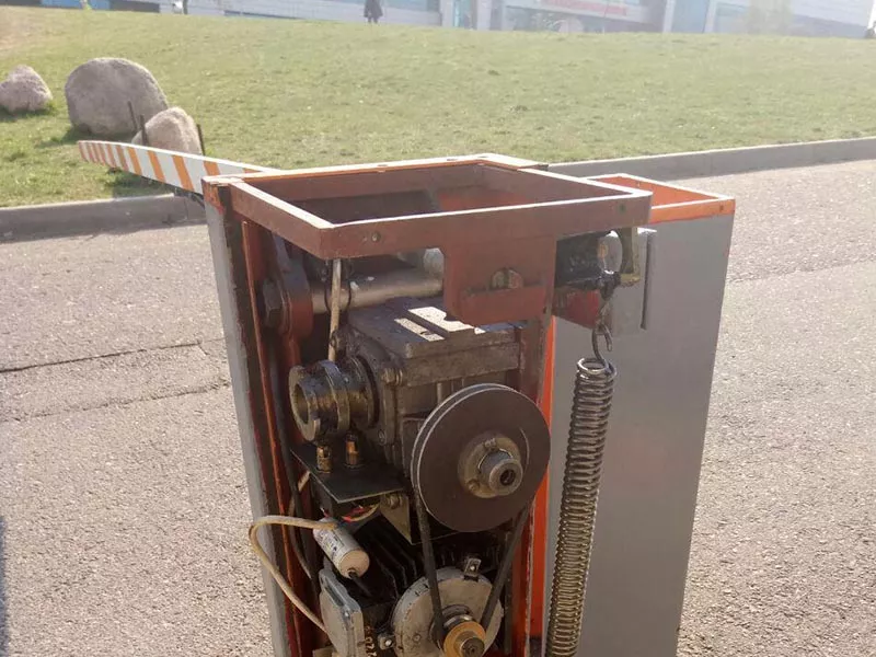 2afanm9nfek6qx42jkak6xarq9ncycew.jpg